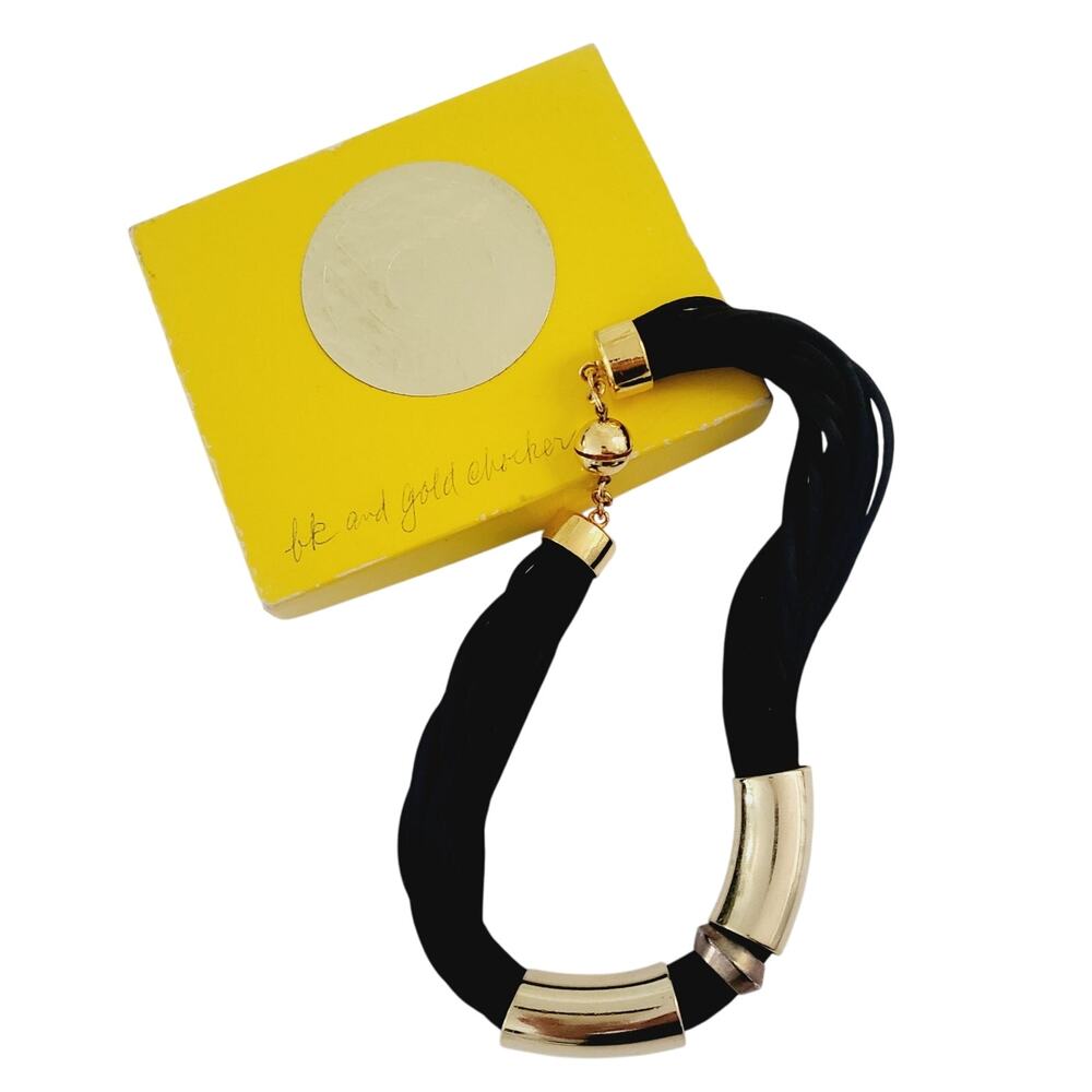 Black and gold chocker necklace
